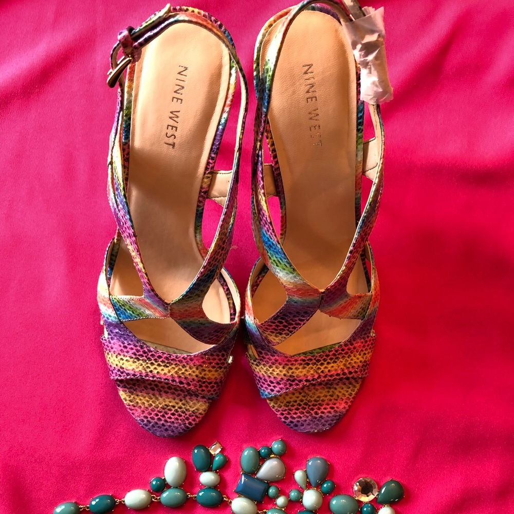 Nine West pink multi  sandal BRAND NEW sz 81/2